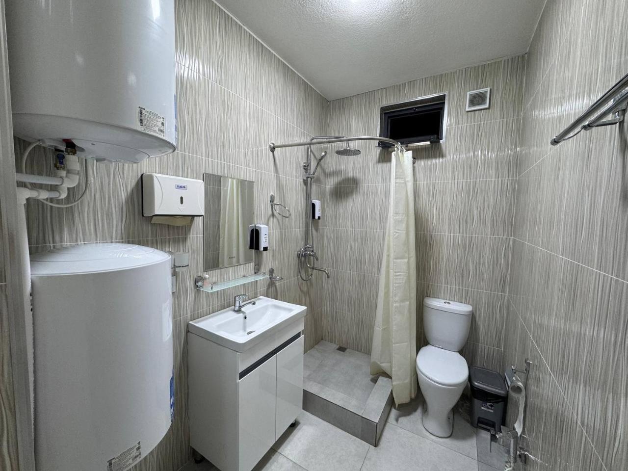 Istanbul Hotel Ташкент Экстерьер фото